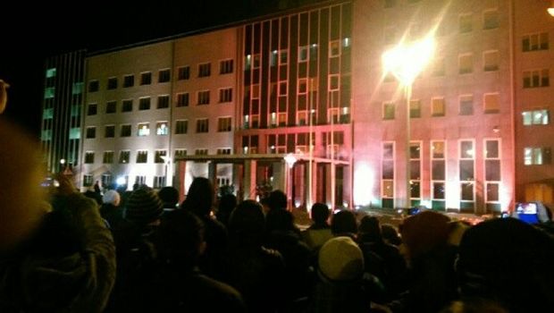 Jastrzębie Zdrój: Policja strzelała do protestujących górników [WIDEO]